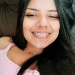 Meet your Posher, Beatriz